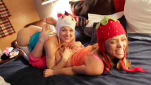 2 super hot pornstars having a wild lady night in bed ! 